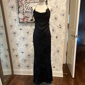 Glnege NWT M Elegant Black Satin Slip Dress for Women